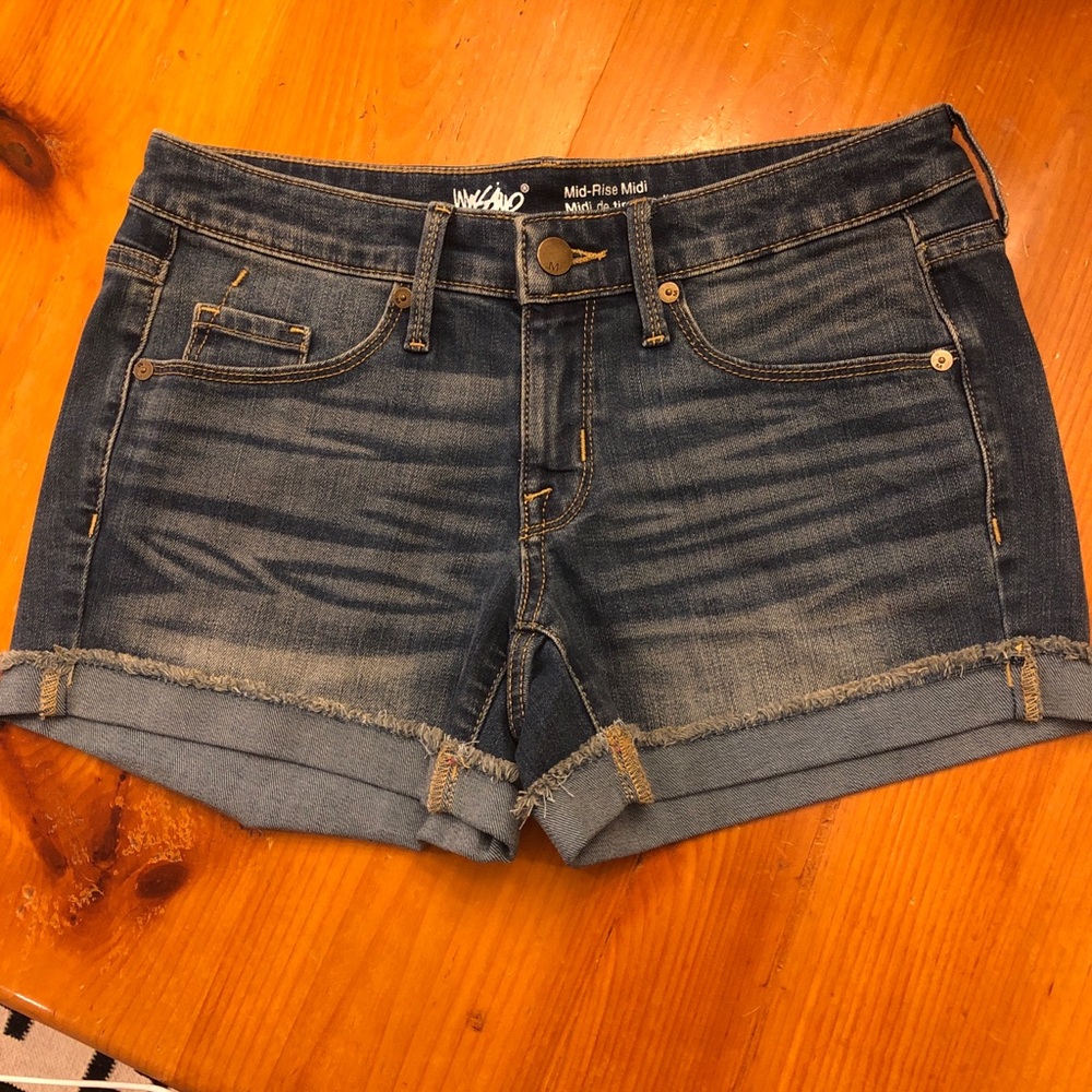 Mossimo Supply Co. Women’s denim shorts